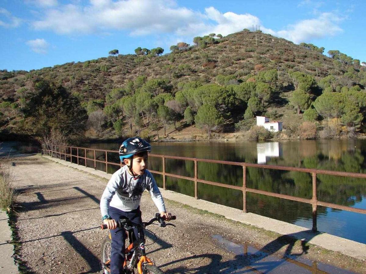 Chalet para Grupos hasta 12 Personas San Martín de Valdeiglesias Bagian luar foto