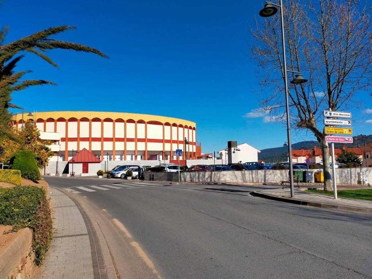Chalet para Grupos hasta 12 Personas San Martín de Valdeiglesias Bagian luar foto