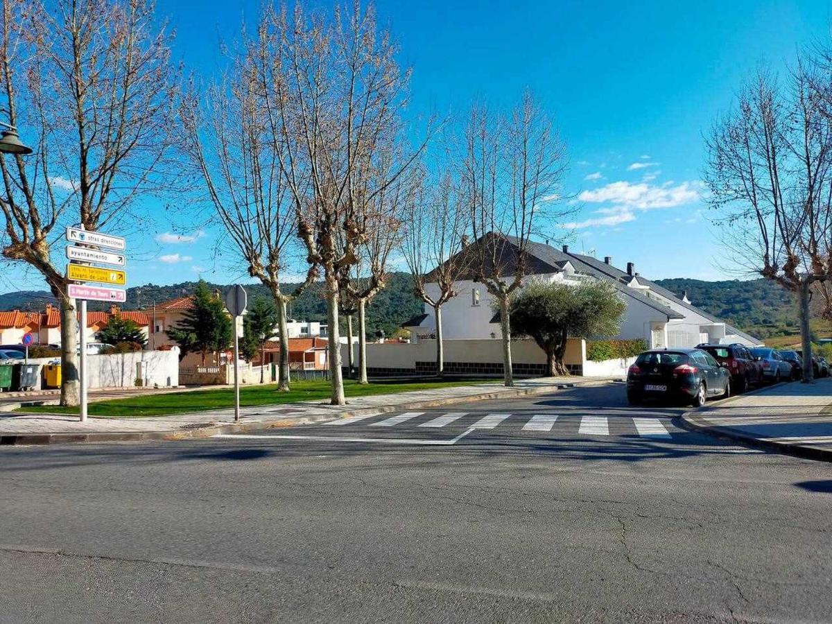 Chalet para Grupos hasta 12 Personas San Martín de Valdeiglesias Bagian luar foto